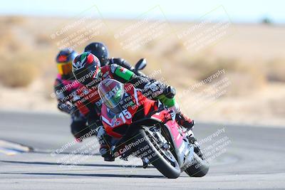 media/Jan-10-2025-CVMA Friday Practice (Fri) [[489e0da257]]/Group 4 and Trackday/Session 4 (Turn 16)/